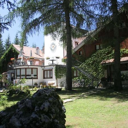 Lh Albergo Il Paradiso Pescasseroli Εξωτερικό φωτογραφία