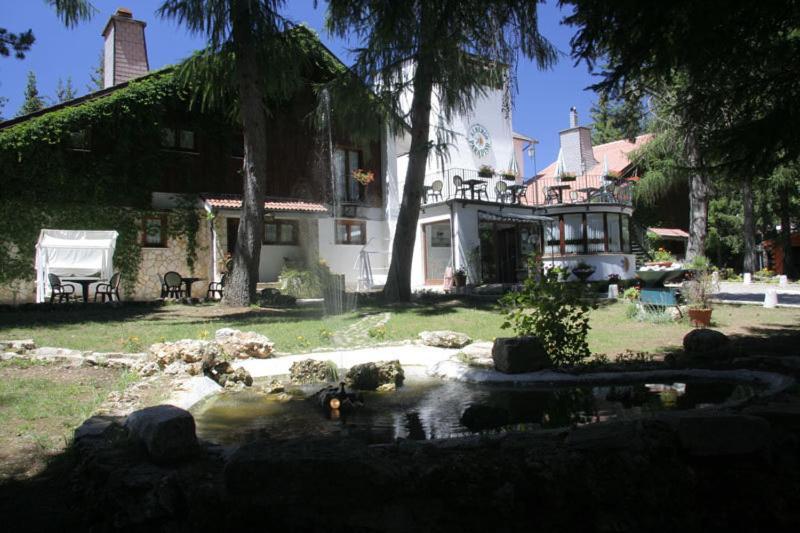 Lh Albergo Il Paradiso Pescasseroli Εξωτερικό φωτογραφία